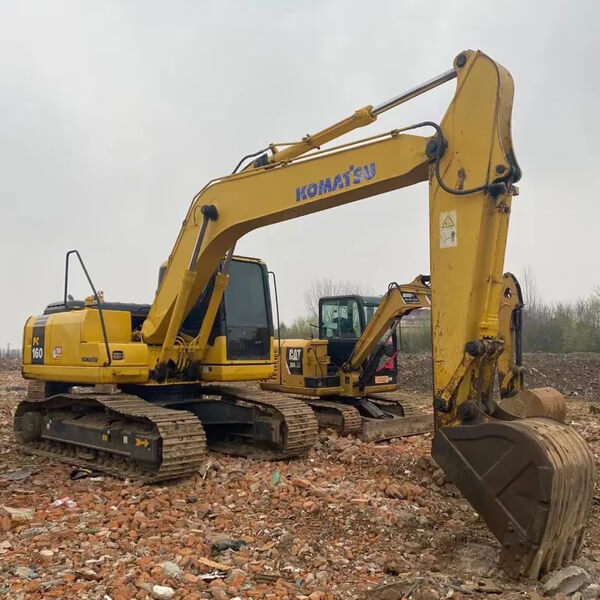 Komatsu PC200 Series Hydraulic Excavator